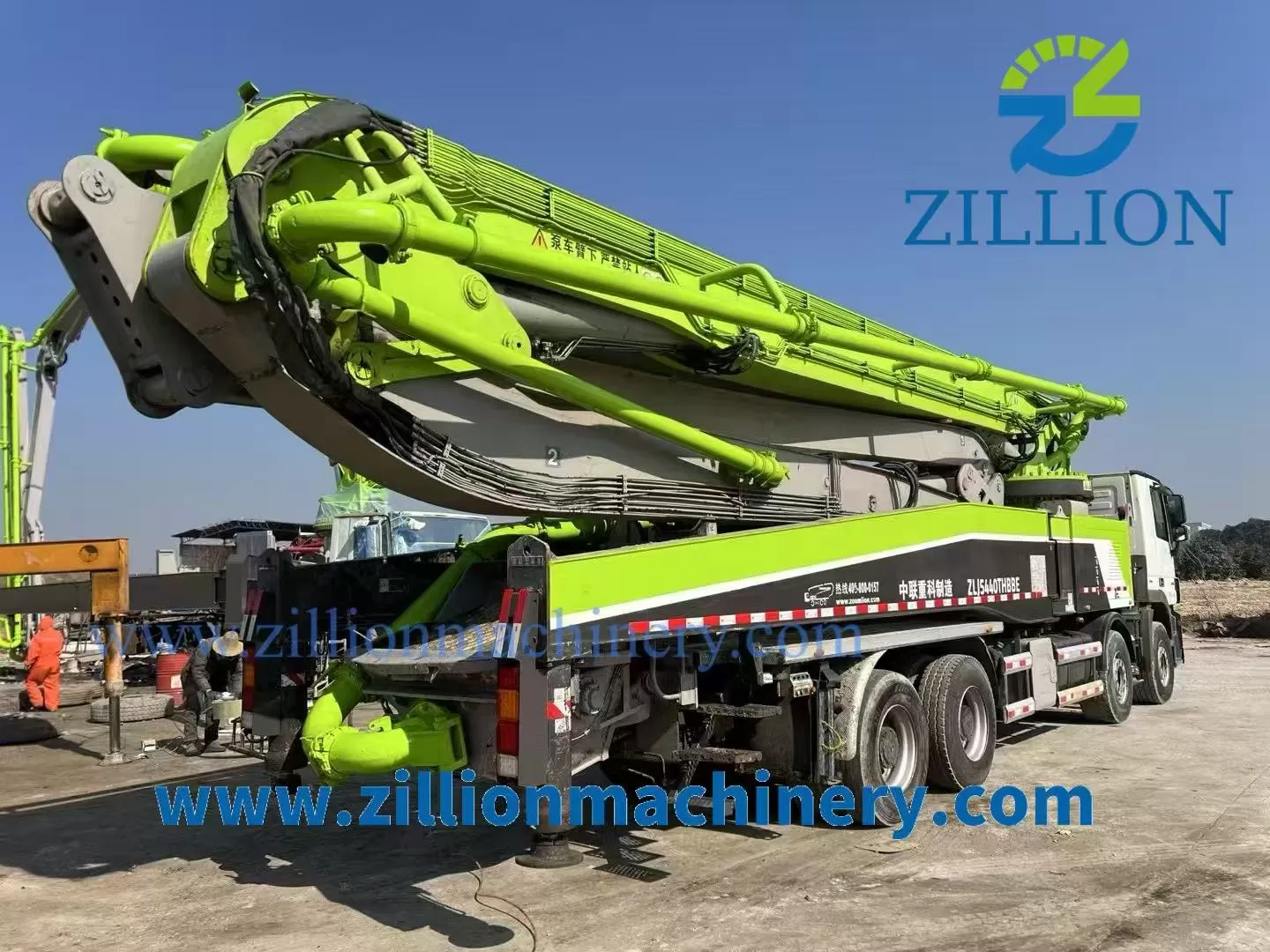 2019 Zoomlion Boom Pump 56m Truck- mounted Concrete Pump Car on Benz Chassis