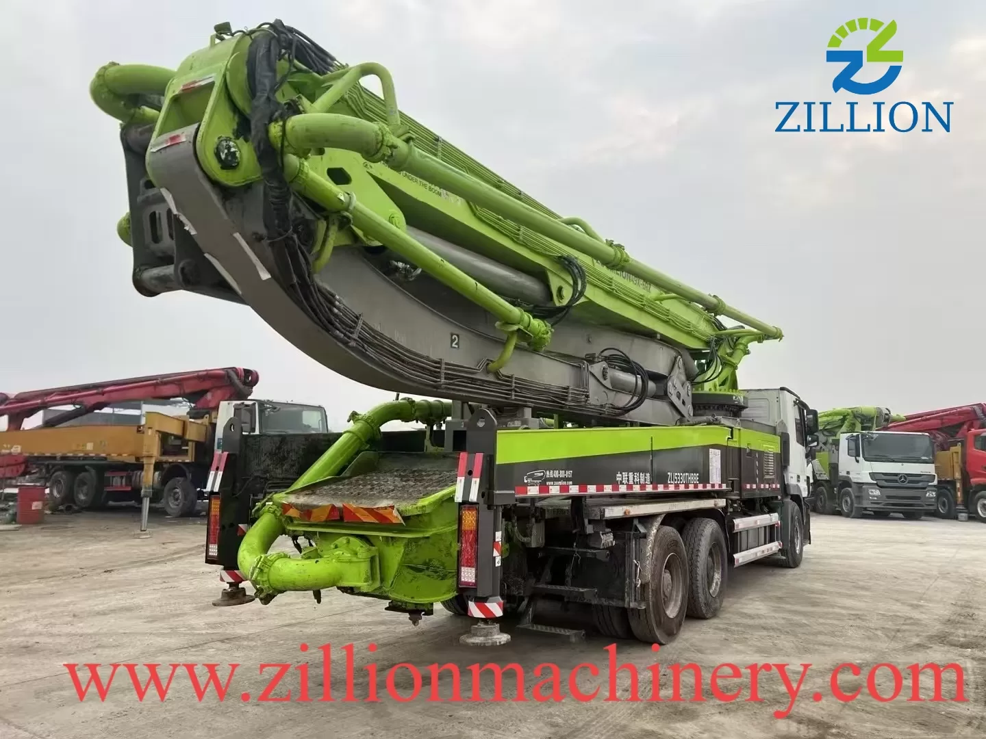 2017 Original Good Quality 49m Truck- mounted Concrete Pump Car on Mercedes Chassis