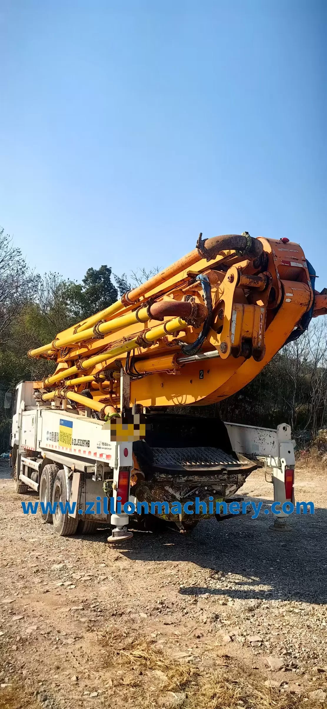 2013 CIFA Original Good Quality 47m Truck- mounted Concrete Pump Car on Benz Chassis