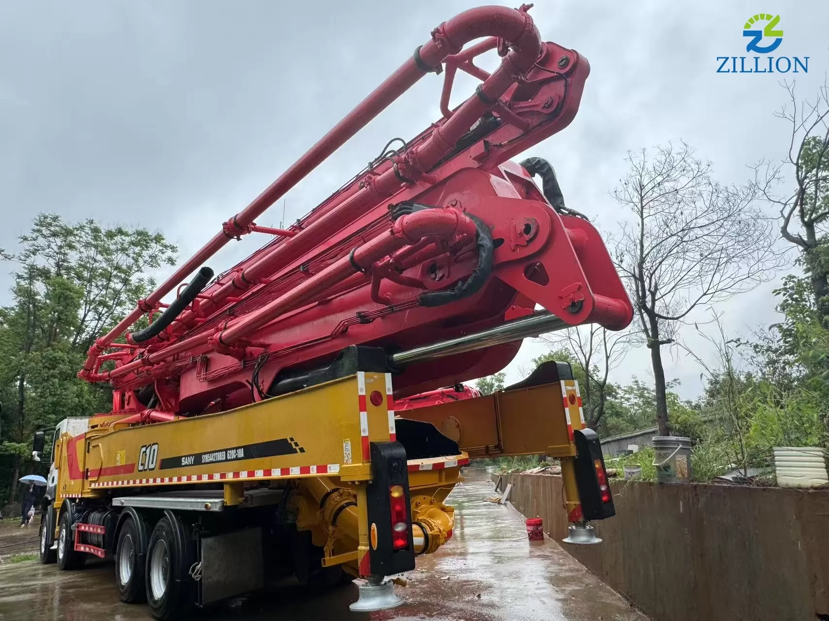 High Quality 2021 SANY Boom Pump 62m Truck- mounted Concrete Pump Car on BENZ Chassis