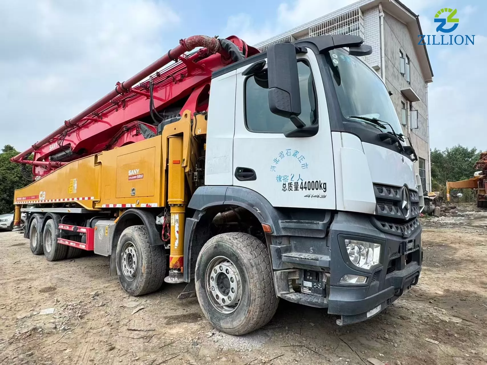 High Quality 2020 SANY Boom Pump 56m Truck- mounted Concrete Pump Car on Mercedes-Benz Chassis