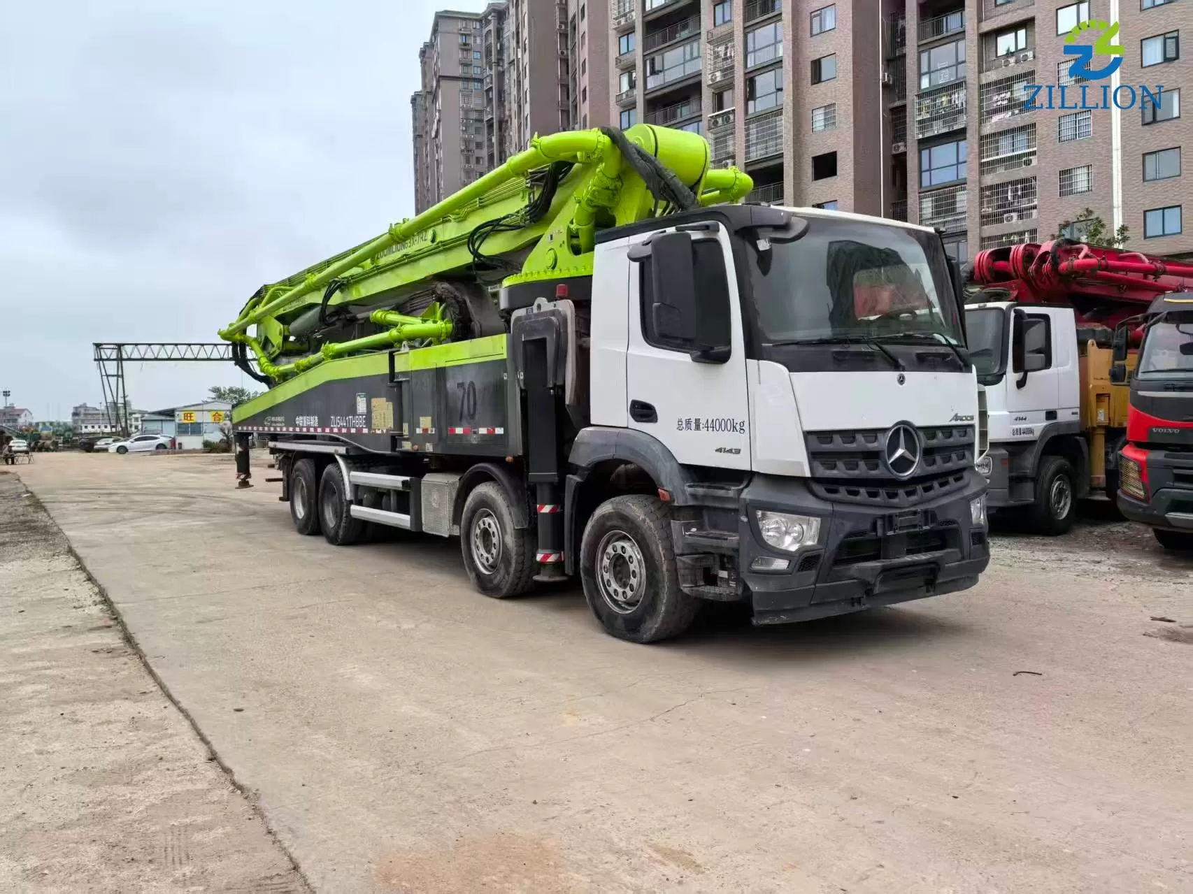 High Quality 2020 Zoomlion Boom Pump 63m Truck- mounted Concrete Pump Truck on Mercedes-Benz Chassis