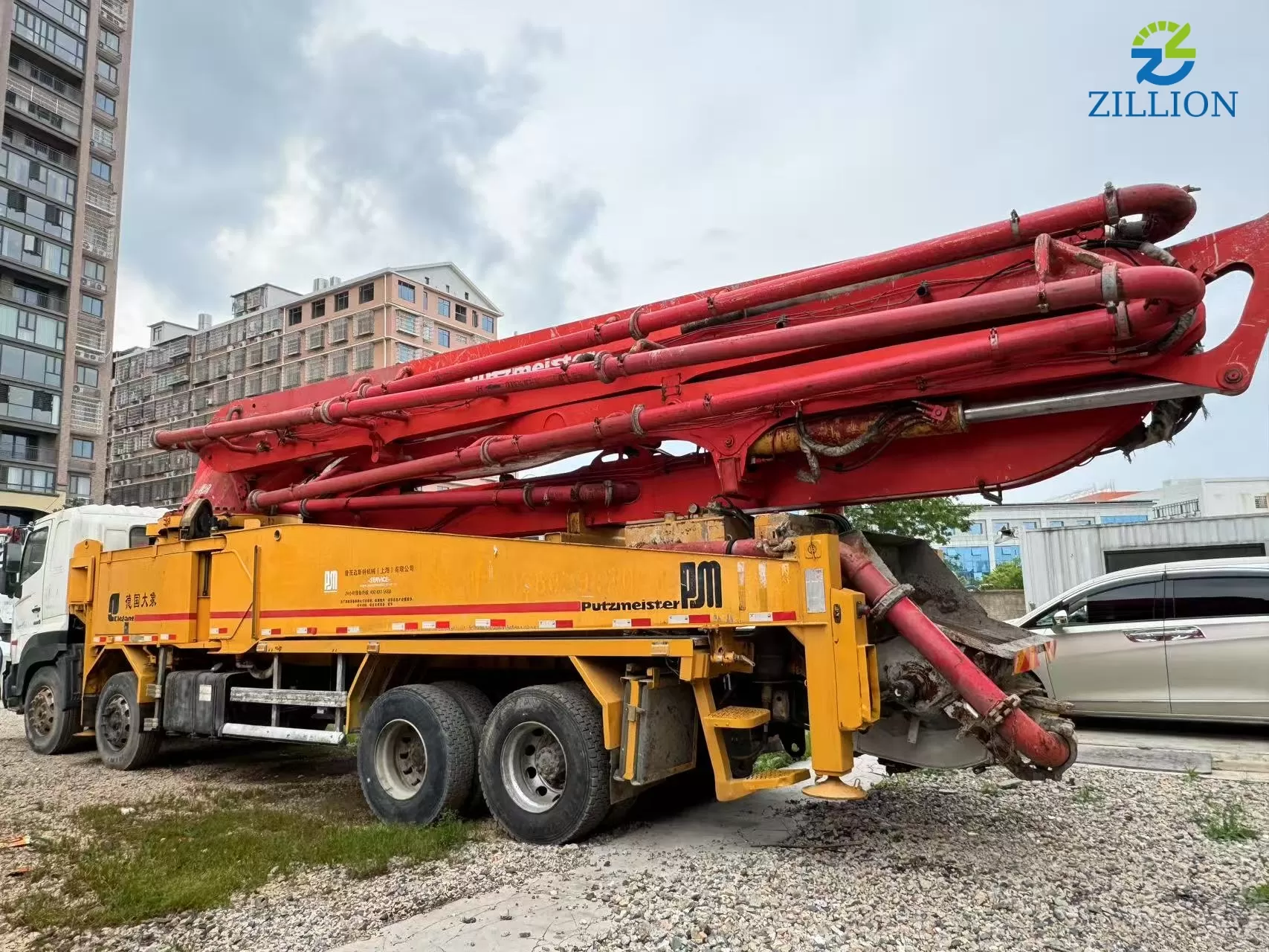 High Quality 2011 Putzmeister Boom Pump 49m Truck- mounted Concrete Pump Car on HINO Chassis