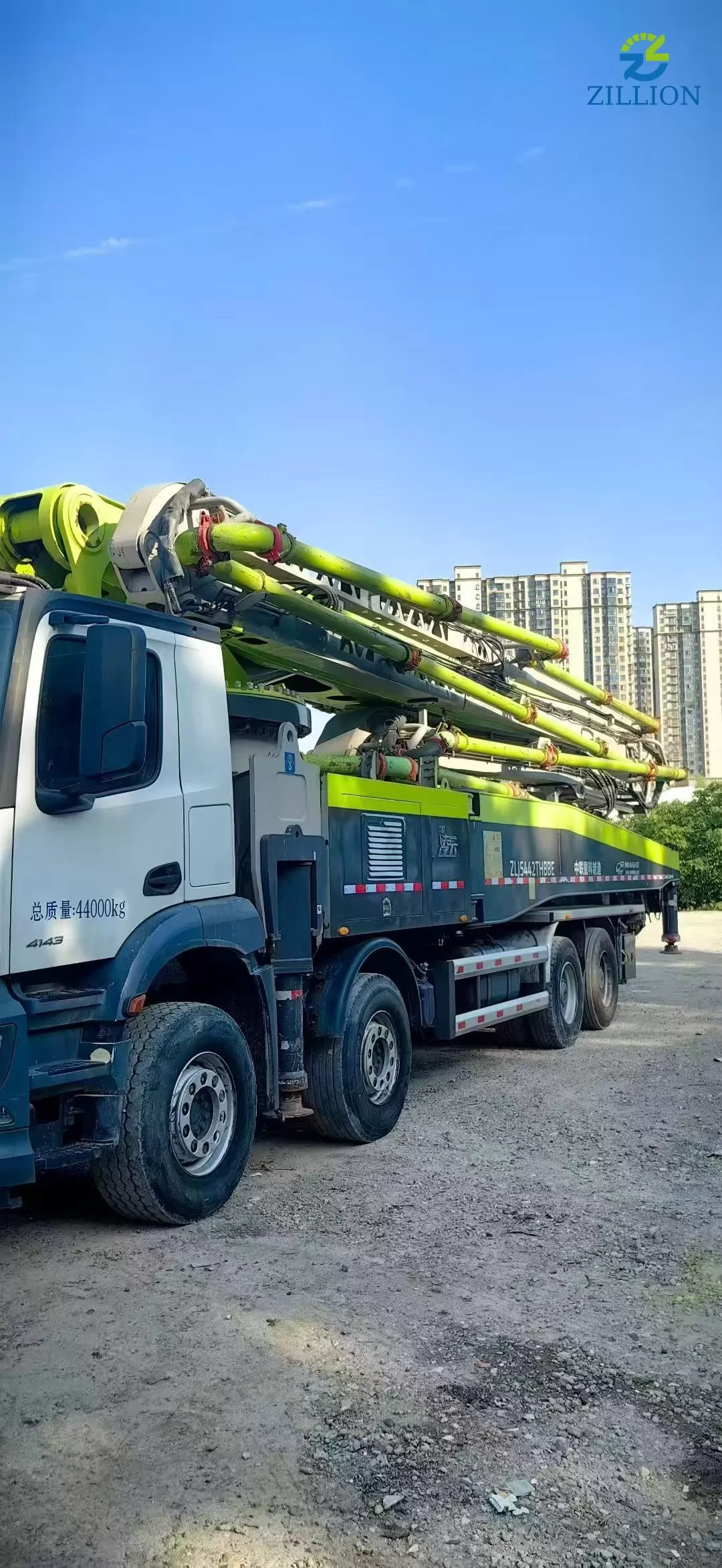 High Quality 2021 Zoomlion Boom Pump 59m Truck- mounted Concrete Pump Truck on Mercedes-Benz Chassis