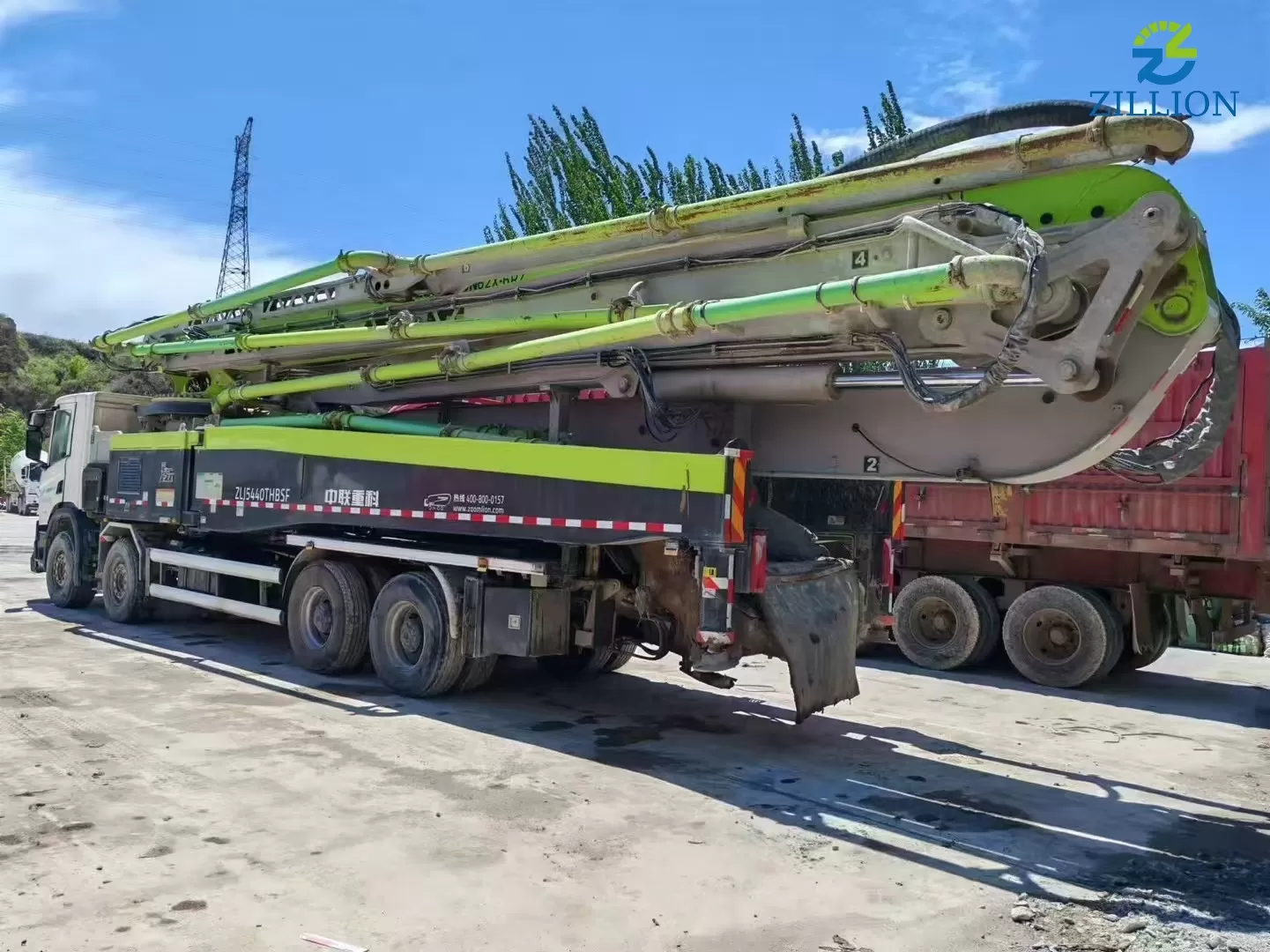 High Quality 2023 Zoomlion Boom Pump 62m Truck- mounted Concrete Pump Car on Scania Chassis