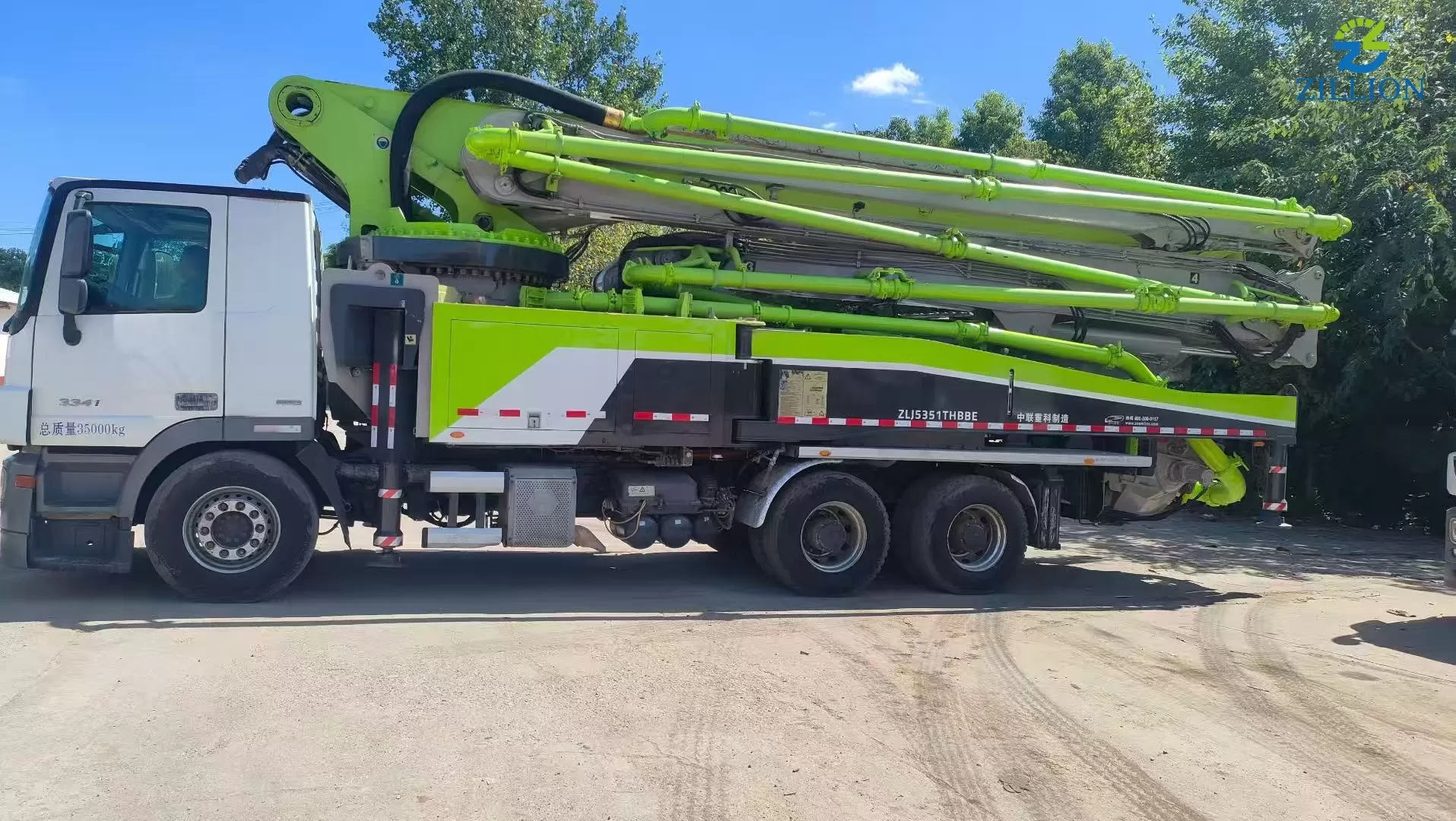 High Quality 2020 Zoomlion Boom Pump 52m Truck- mounted Concrete Pump Truck on Mercedes-Benz Chassis