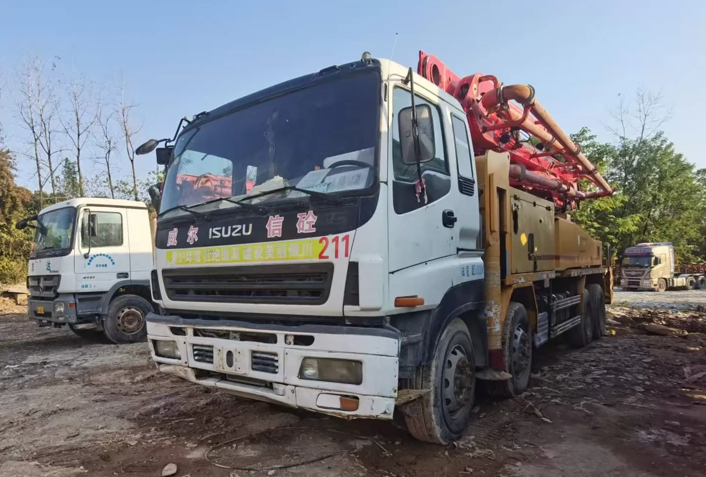 2010 Putzmeister Original Good Quality 46m Truck- mounted Concrete Pump Car on ISUZU Chassis