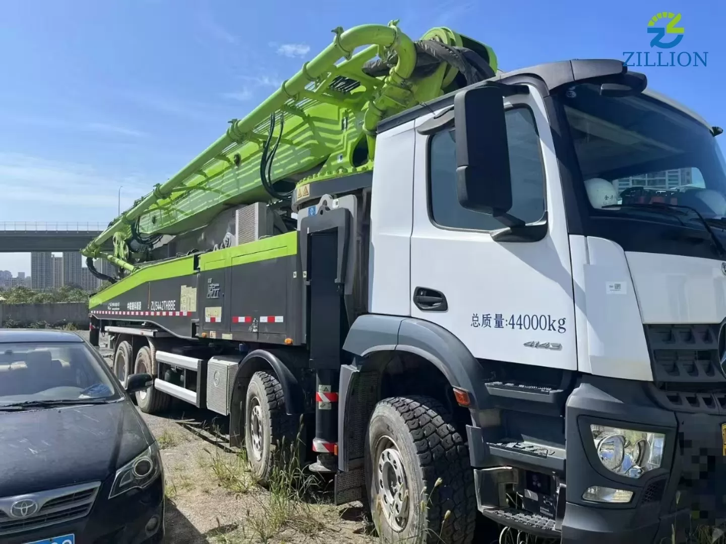 High Quality 2021 Zoomlion Boom Pump 59m Truck- mounted Concrete Pump Car on Benz Chassis