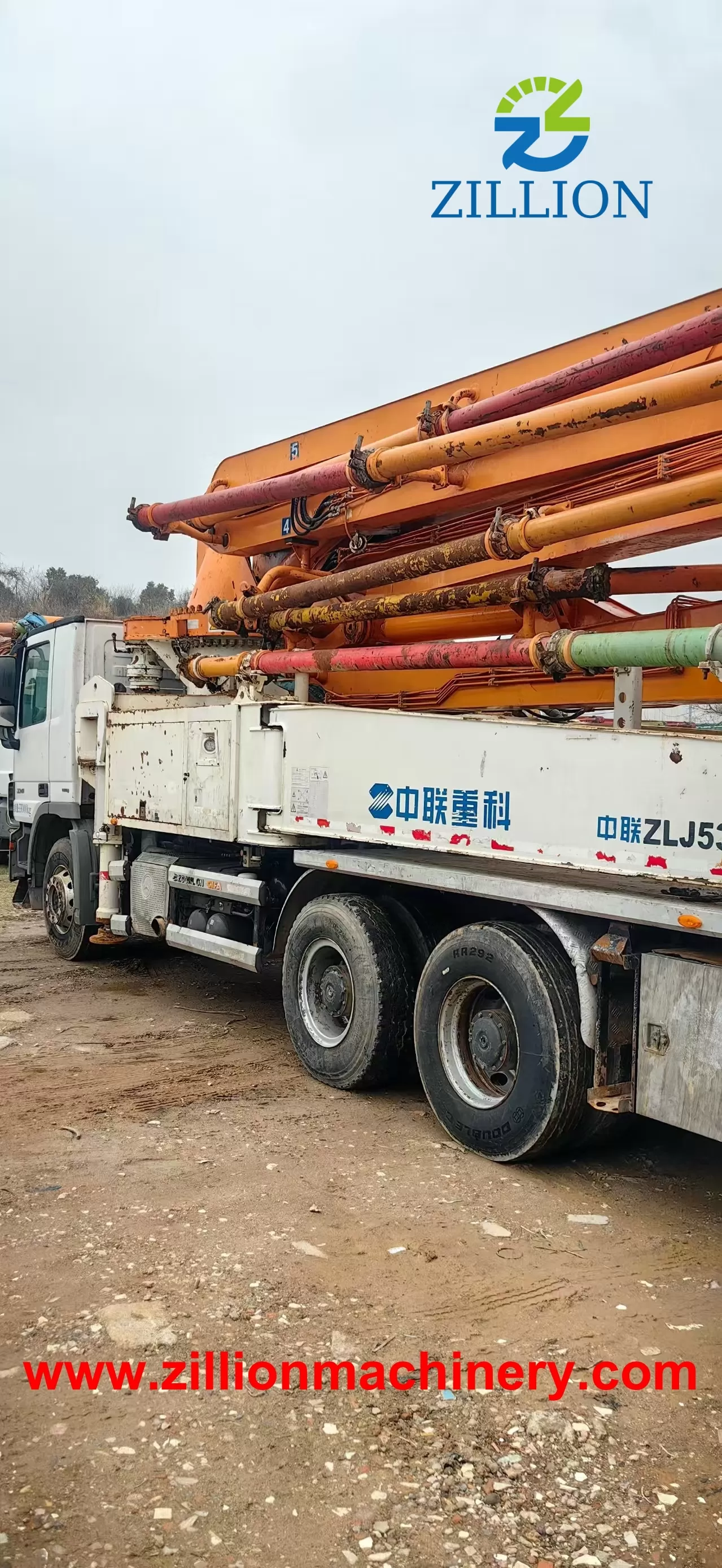 2014 Zoomlion Boom Pump 47m Truck- mounted Concrete Pump Car on Benz Chassis