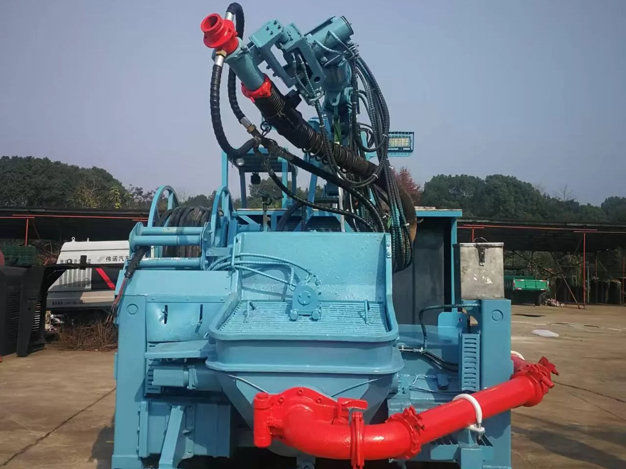 Jarlo Concrete Shotcrete Spraying Truck 25m3 Shotcrete Manipulator Machine Concrete Sprayer for Mining Construction