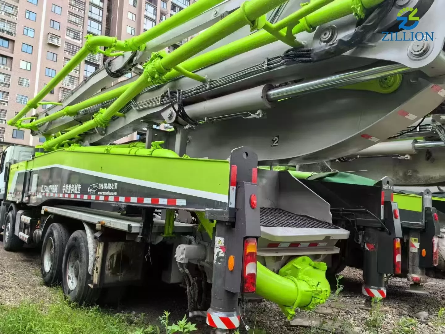 High Quality 2019 Zoomlion Boom Pump 56m Truck- mounted Concrete Pump Car on Mercedes-Benz Chassis
