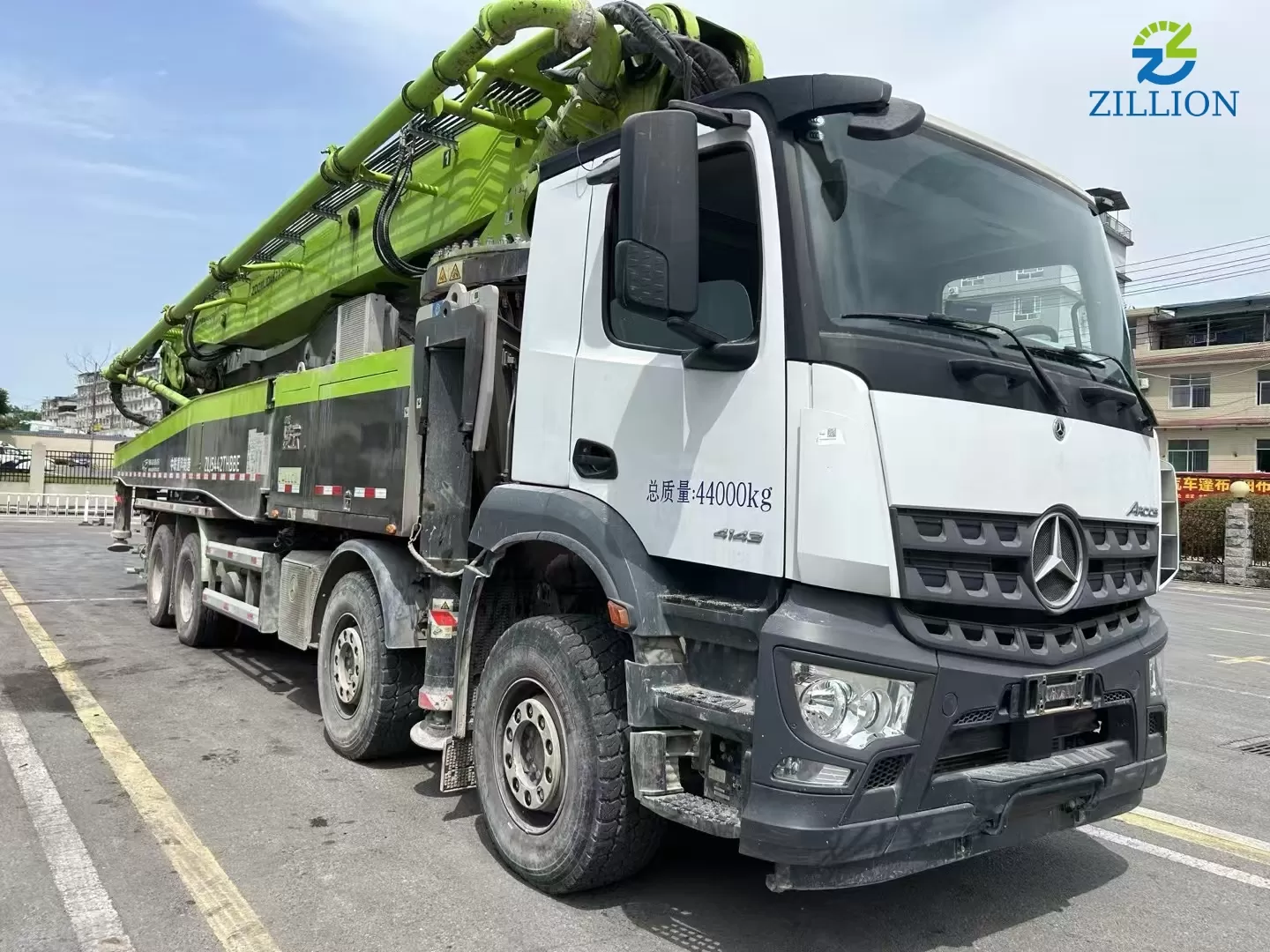 High Quality 2021 Zoomlion Boom Pump 59m Truck- mounted Concrete Pump Car on Mercedes-Benz Chassis