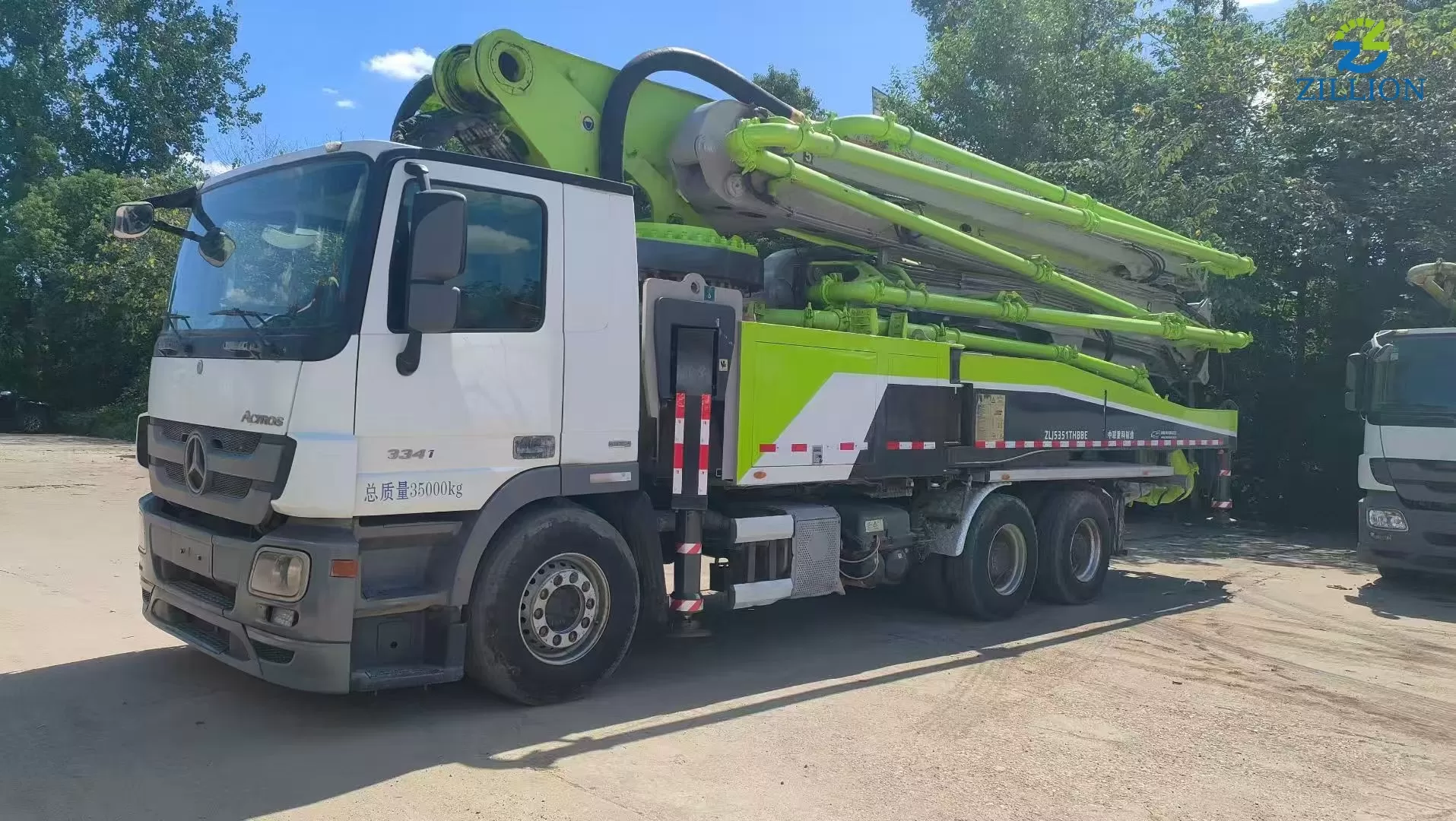 High Quality 2020 Zoomlion Boom Pump 52m Truck- mounted Concrete Pump Truck on Mercedes-Benz Chassis