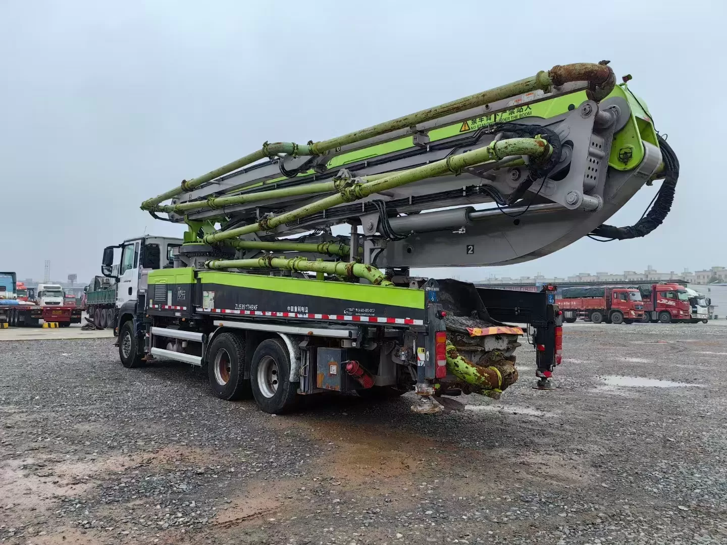 High Quality 2022 Boom Pump 50m Truck- mounted Concrete Pump Car on Sitrak Chassis