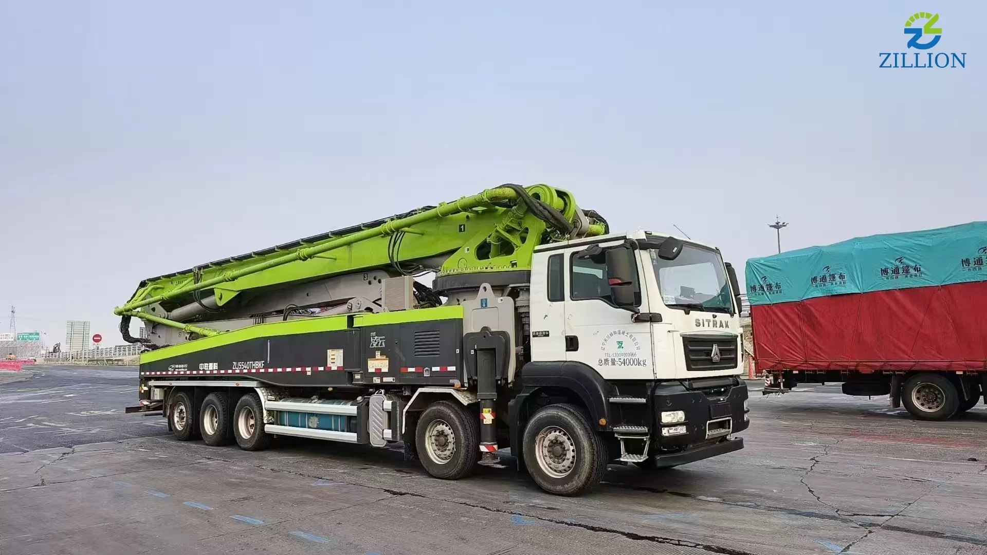High Quality 2022 Zoomlion Boom Pump 67m Truck- mounted Concrete Pump Car on Sitrak Chassis