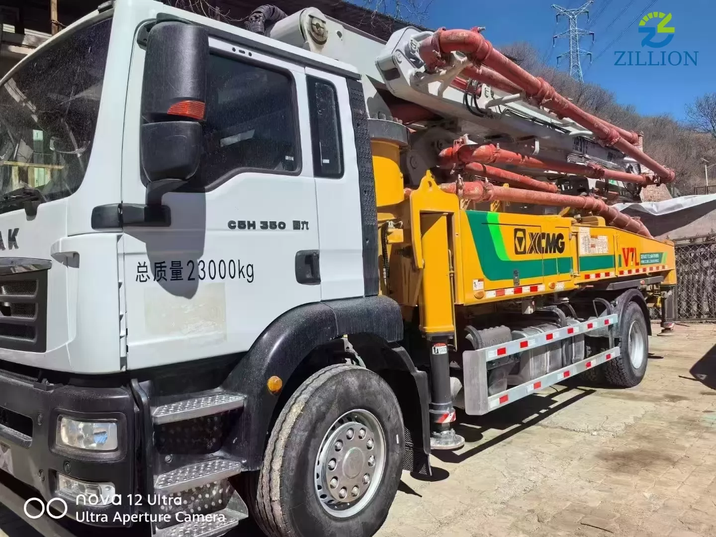 High Quality 2024 XCMG Boom Pump 37m Truck- mounted Concrete Pump Car on SITRAK Chassis