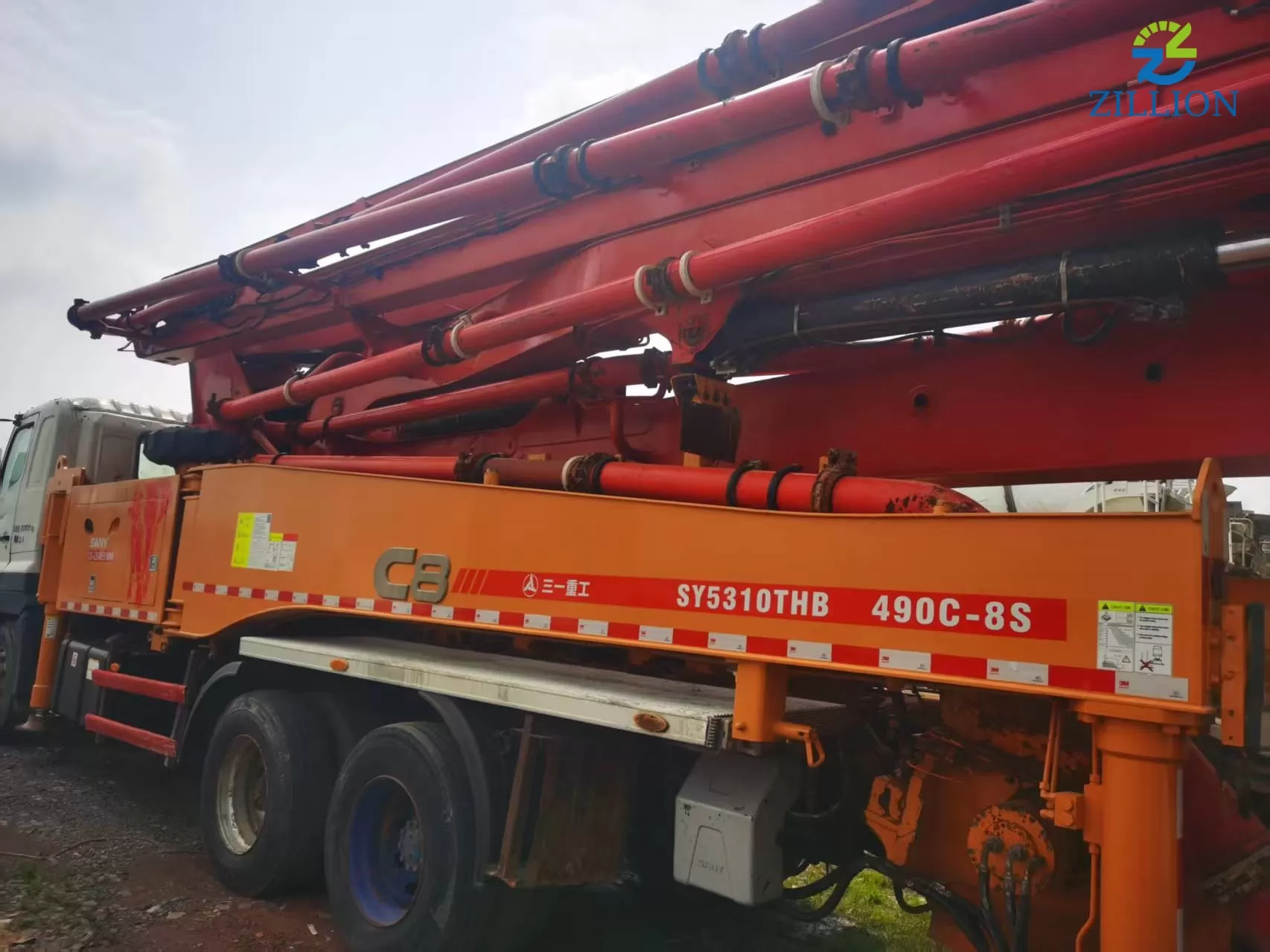 High Quality 2014 SANY Boom Pump 49m Truck- mounted Concrete Pump Car on HINO Chassis