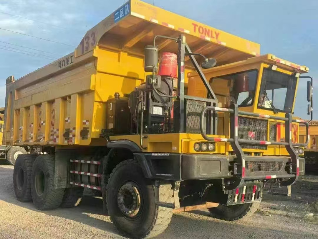 Heavy duty Tonly off-highway Mining Dump Truck TL885A 70ton Mining Truck Parts