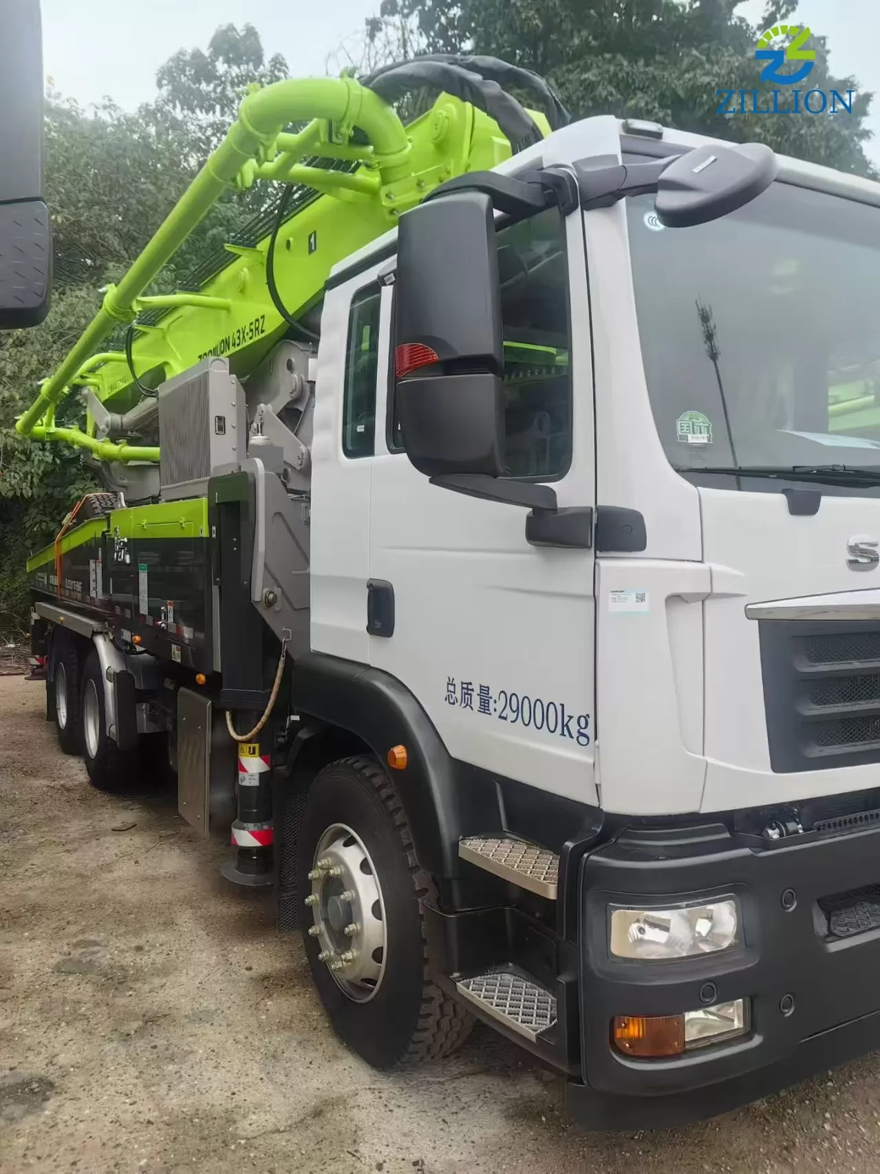 2025 Zoomlion 43m Truck-Mounted Concrete Pump Truck with Sitrak Chassis