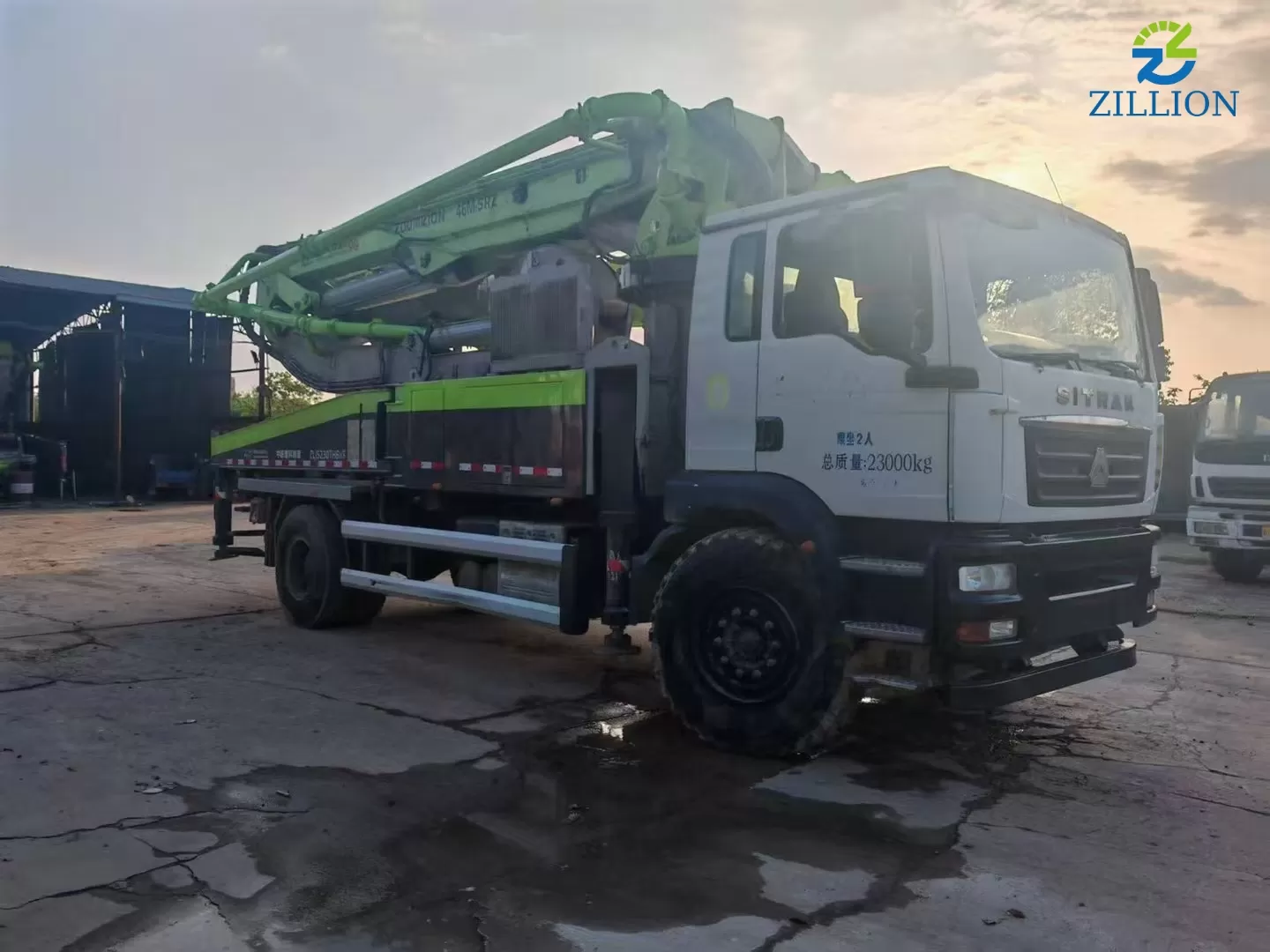 High Quality 2020 Zoomlion Boom Pump 38m Truck- mounted Concrete Pump Car on Sitrak Chassis