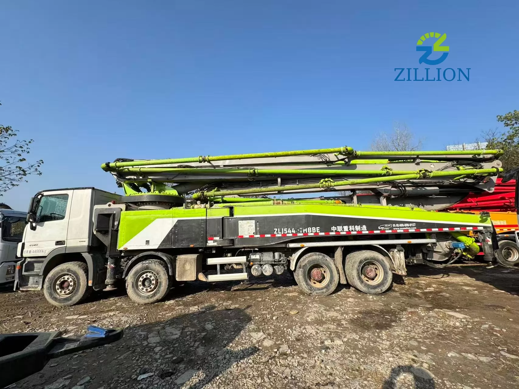 2019 Zoomlion 56m Truck-Mounted Concrete Pump Truck with Mercedes-Benz Chassis