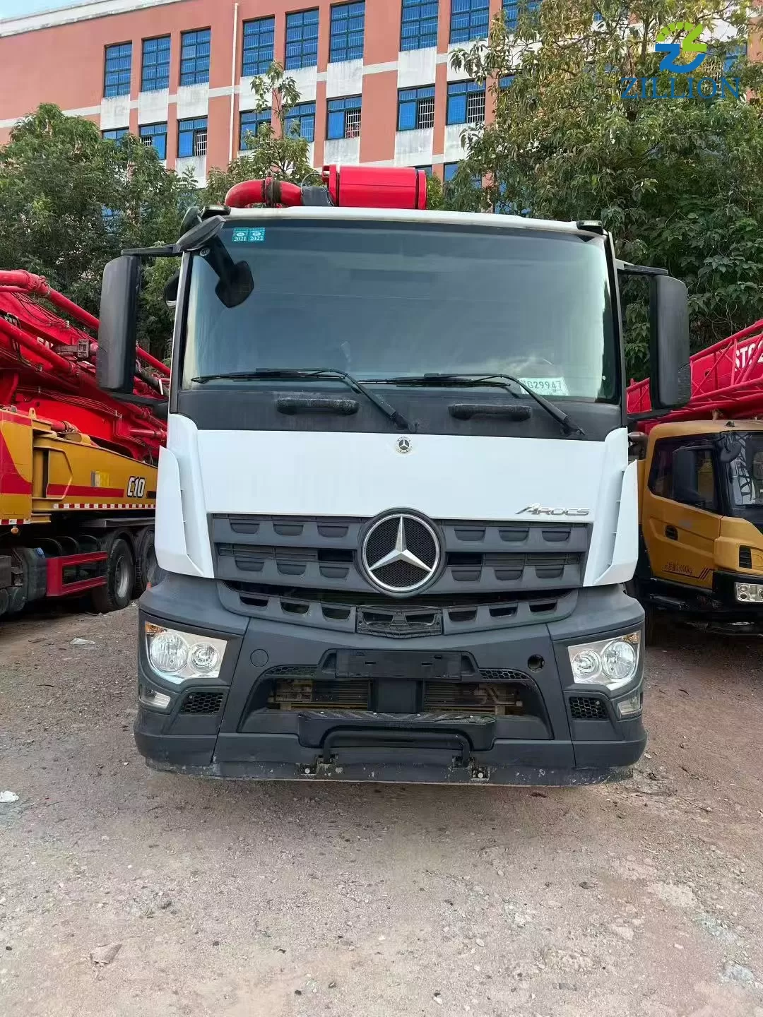 High Quality 2020 SANY Boom Pump 62m Truck- mounted Concrete Pump Truck on Mercedes-Benz Chassis