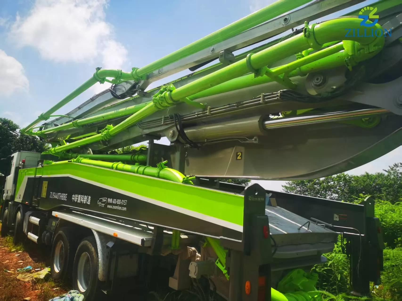 High Quality 2020 Zoomlion Boom Pump 56m Truck- mounted Concrete Pump Car on Mercedes-Benz Chassis