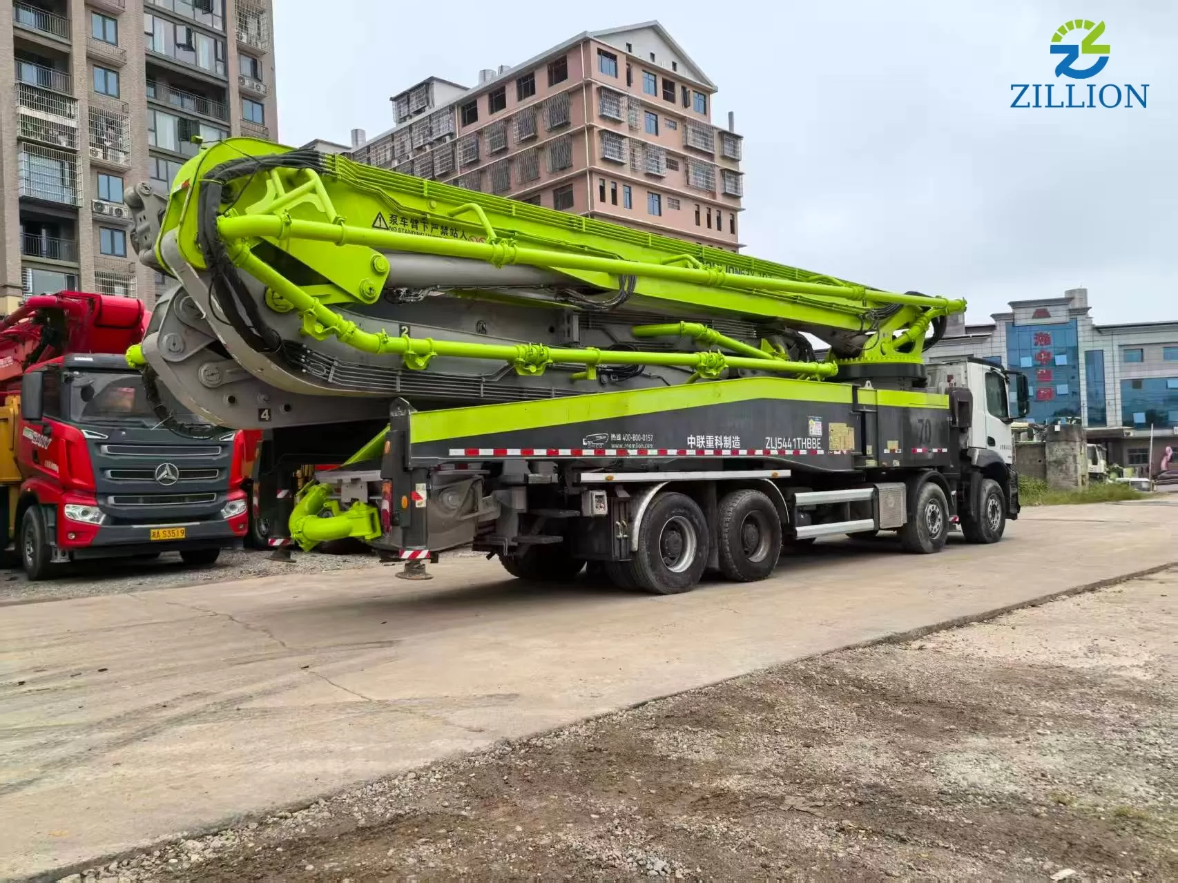 High Quality 2020 Zoomlion Boom Pump 63m Truck- mounted Concrete Pump Truck on Mercedes-Benz Chassis