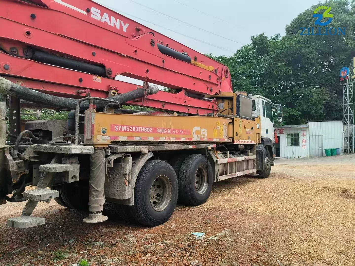 High Quality 2016 Sany Boom Pump 38m Truck- mounted Concrete Pump Car on Sitrak Chassis