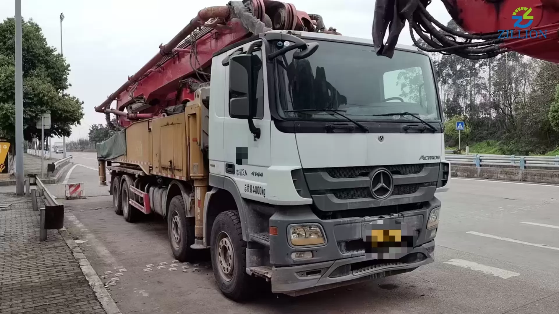 High Quality 2019 SANY Boom Pump 56m Truck- mounted Concrete Pump Car on BENZ Chassis