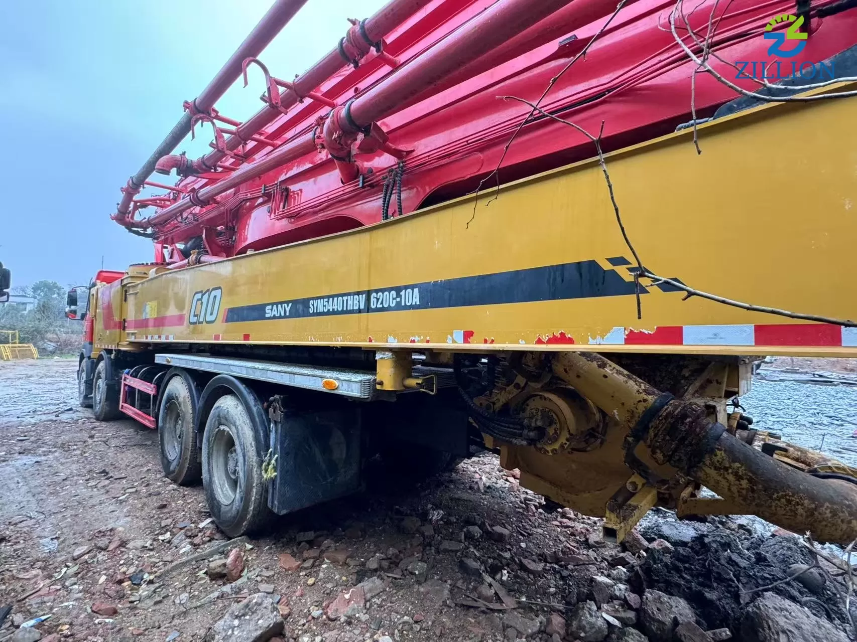 High Quality 2021 SANY Boom Pump 62m Truck- mounted Concrete Pump Car on VOLVO Chassis