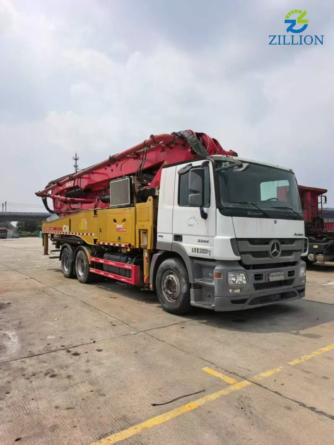High Quality 2020 Sany Boom Pump 49m Truck- mounted Concrete Pump Car on Mercedes-Benz Chassis