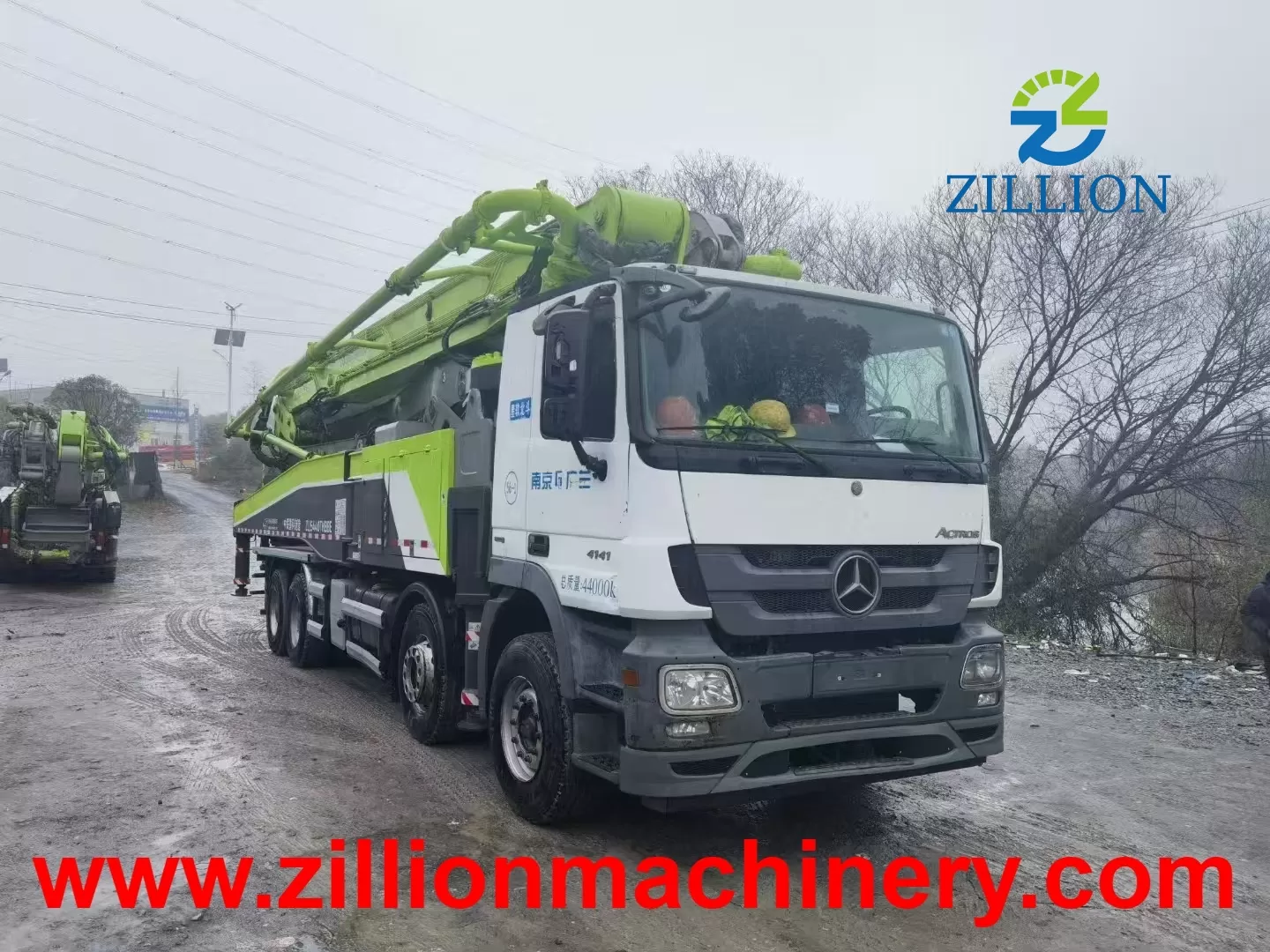 High Quality 2019 Zoomlion Boom Pump 56m Truck- mounted Concrete Pump Car on Benz Chassis