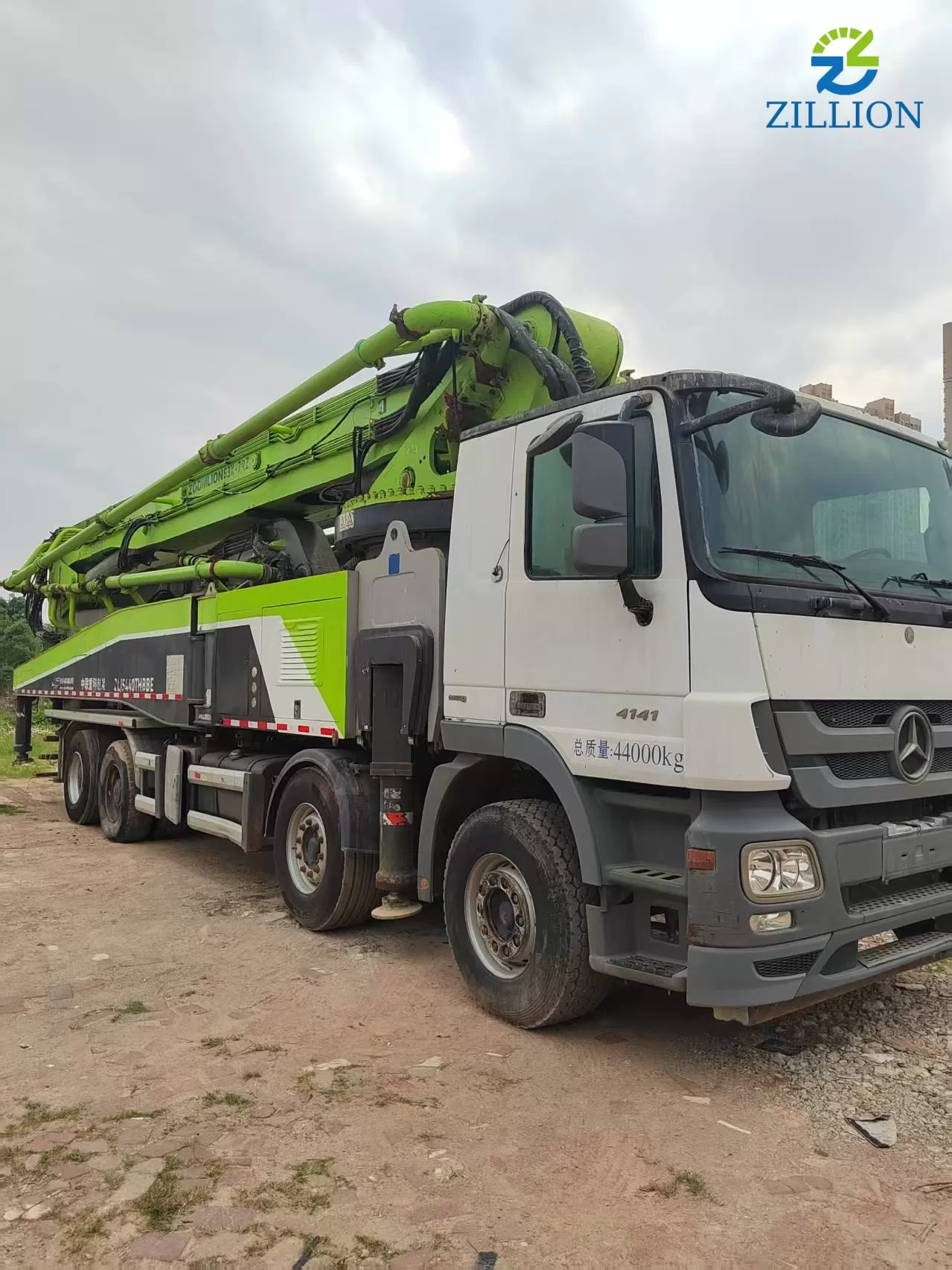 High Quality 2019 Zoomlion Boom Pump 63m Truck- mounted Concrete Pump Car on Scania Chassis
