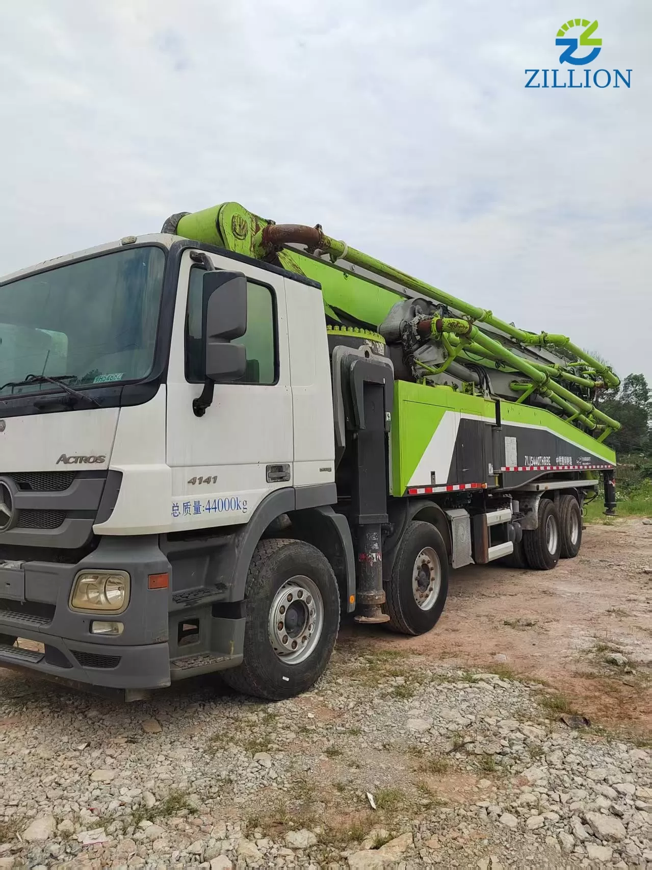 High Quality 2019 Zoomlion Boom Pump 63m Truck- mounted Concrete Pump Car on Scania Chassis