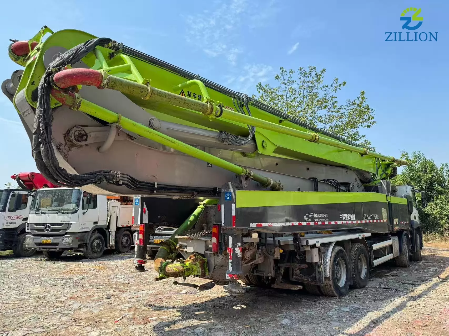 High Quality 2021 Zoomlion Boom Pump 62m Truck- mounted Concrete Pump Truck on Mercedes-Benz Chassis