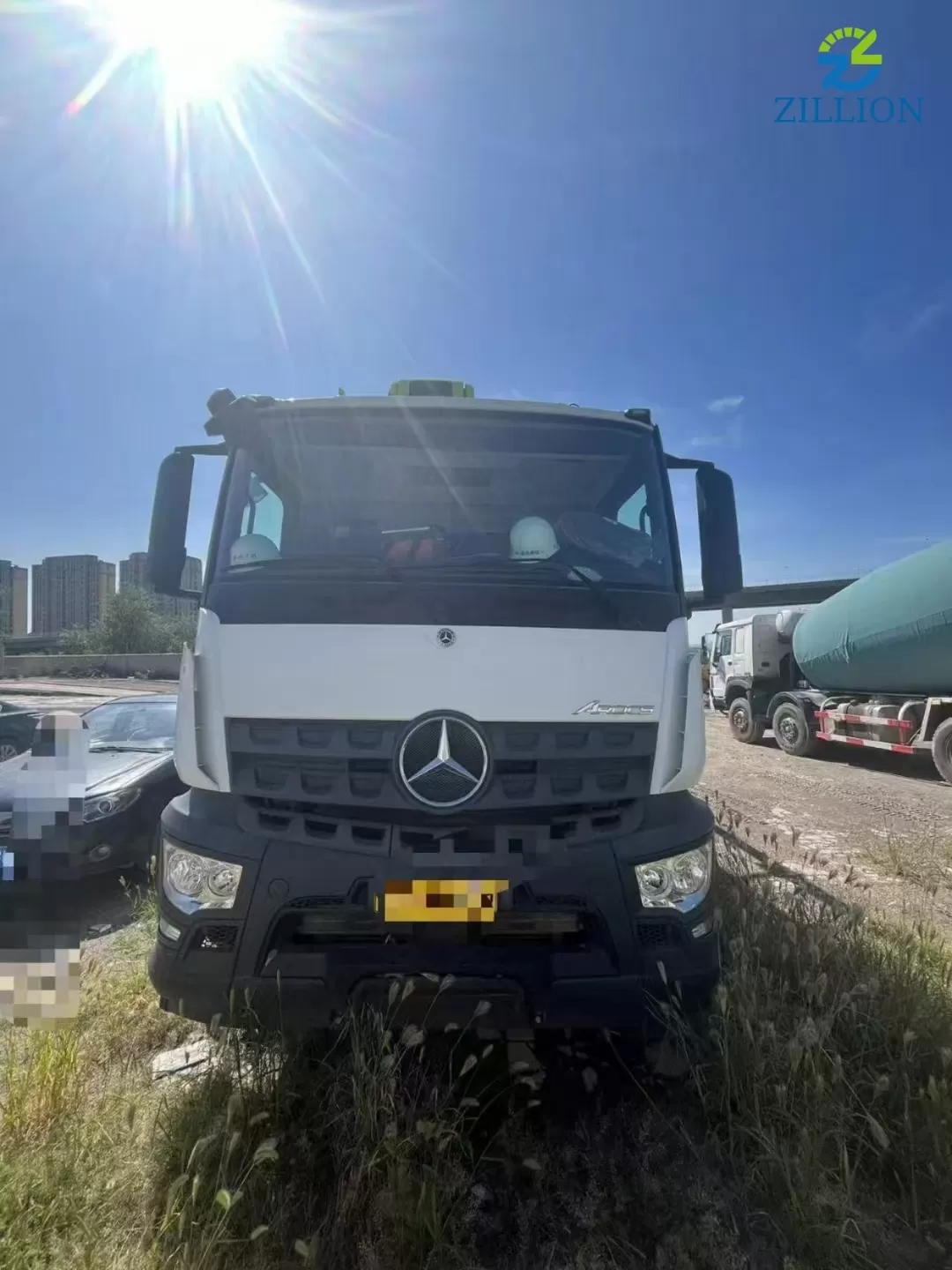High Quality 2021 Zoomlion Boom Pump 59m Truck- mounted Concrete Pump Car on Benz Chassis