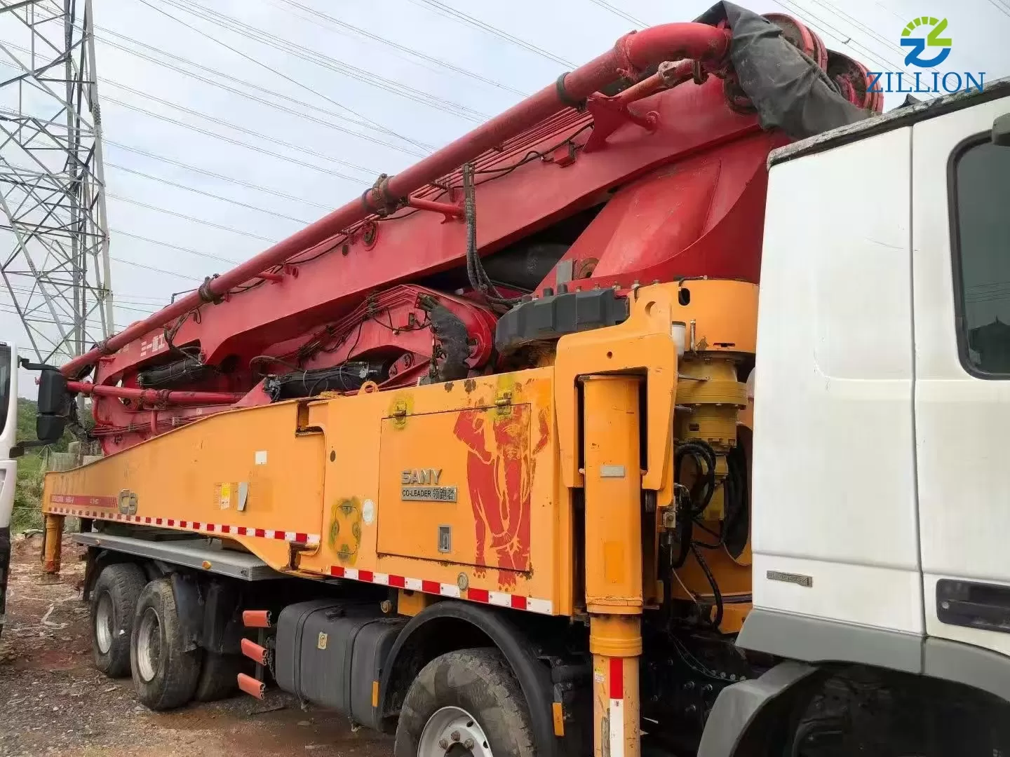 High Quality 2014 SANY Boom Pump 56m Truck- mounted Concrete Pump Truck on Mercedes-Benz Chassis