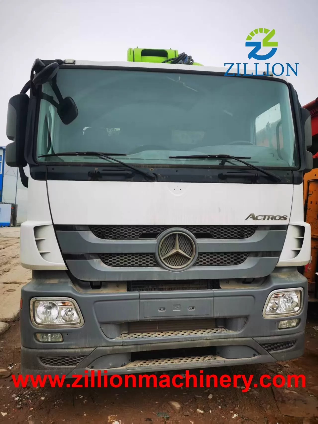 2013 ZOOMLION 56m Long Boom Truck- mounted Concrete Pump Car on BENZ Chassis