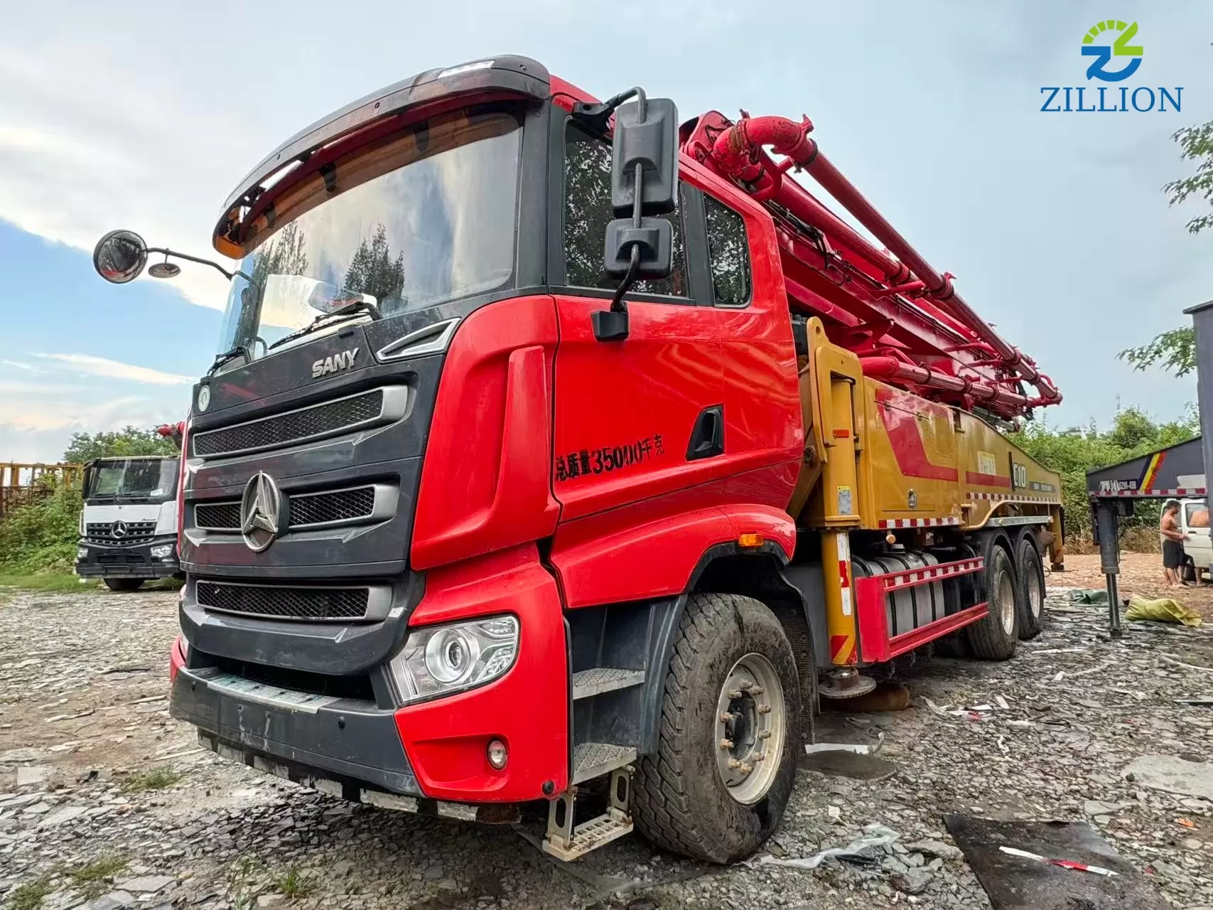 Applications of  mobile crane rental in Morocco