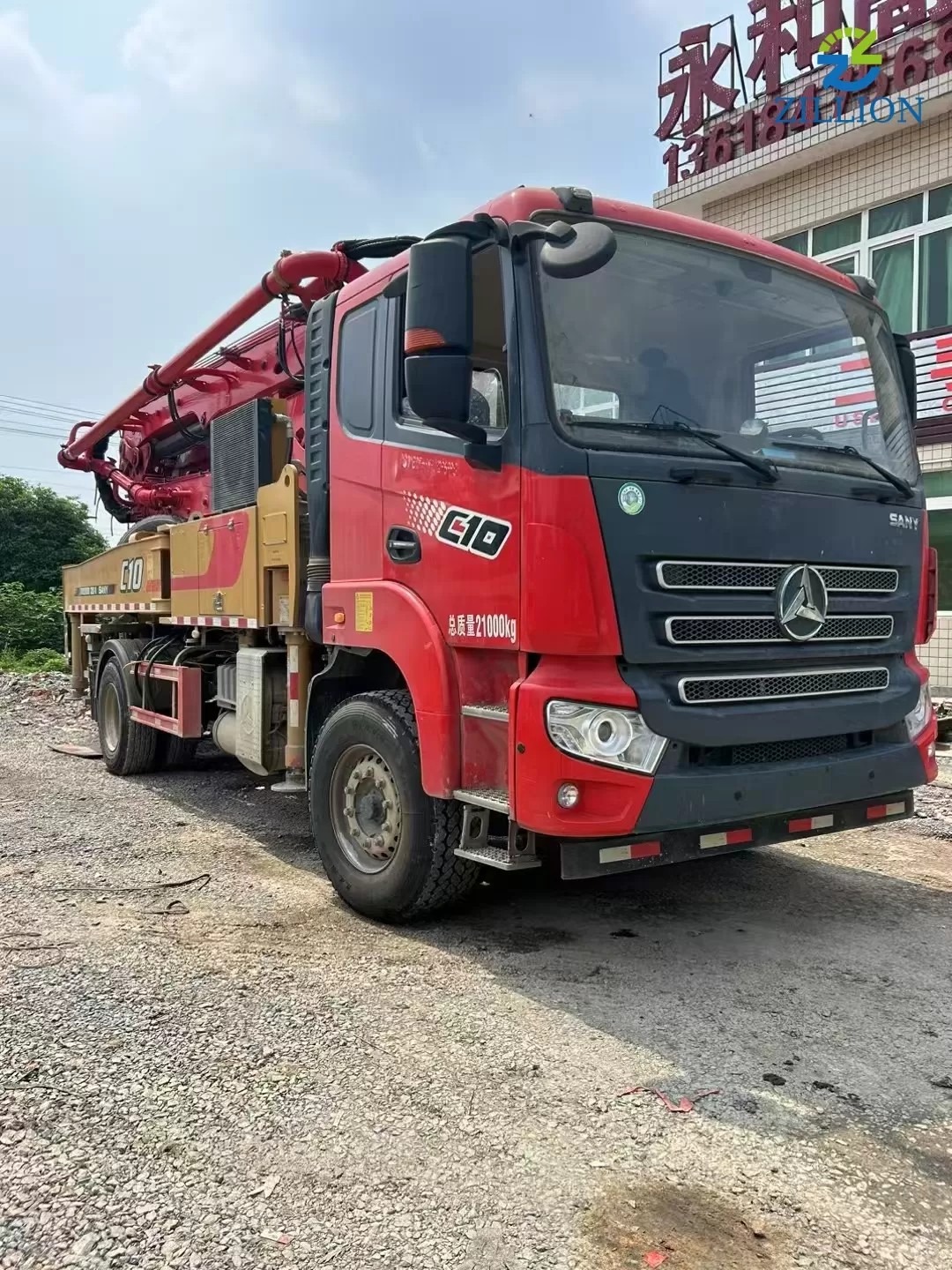 High Quality 2023 SANY Boom Pump 33m Truck- mounted Concrete Pump Car on SANY Chassis