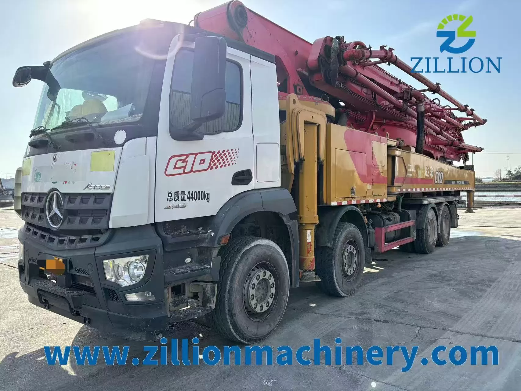 Applications of  mini excavator for sale supplier